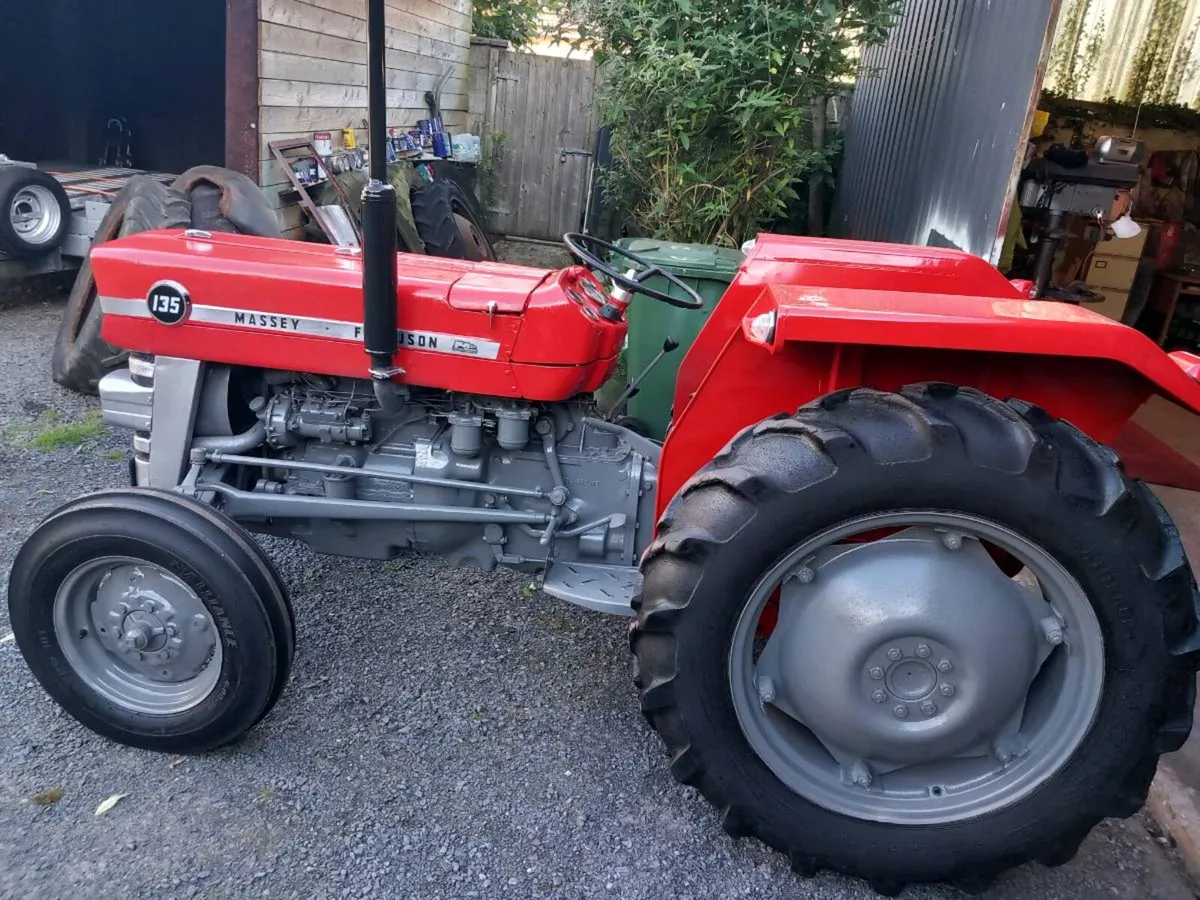 Tractors - Image 4