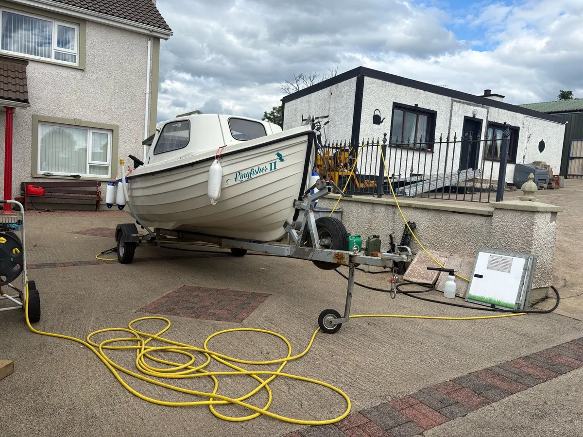 Boat - Image 1