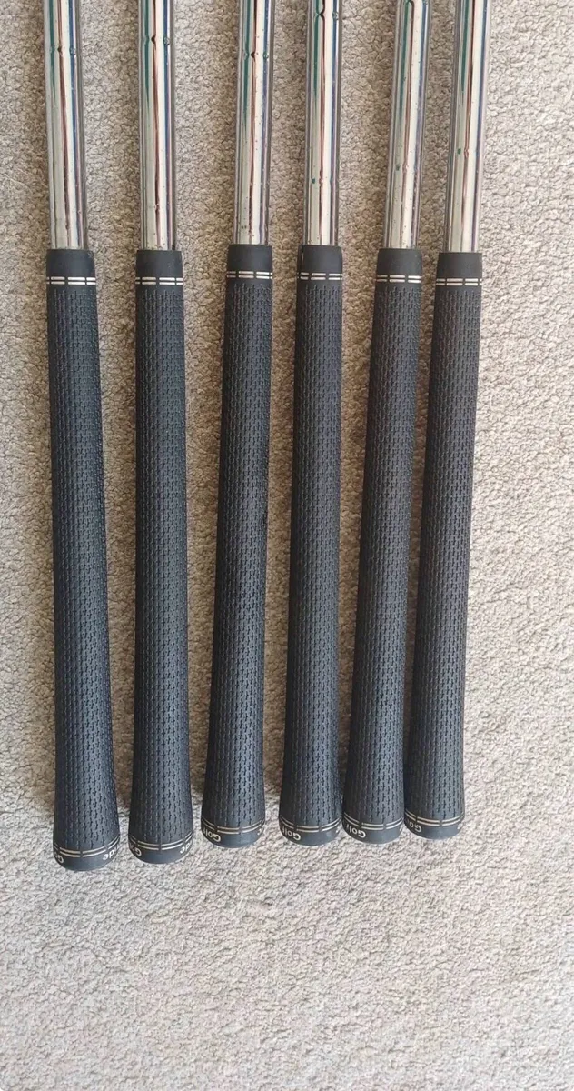 Titleist T200 5-PW 2023 - Image 4