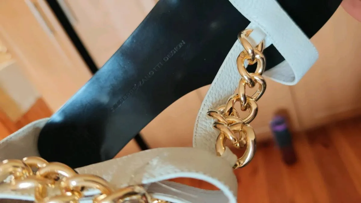 Sandals - Image 2