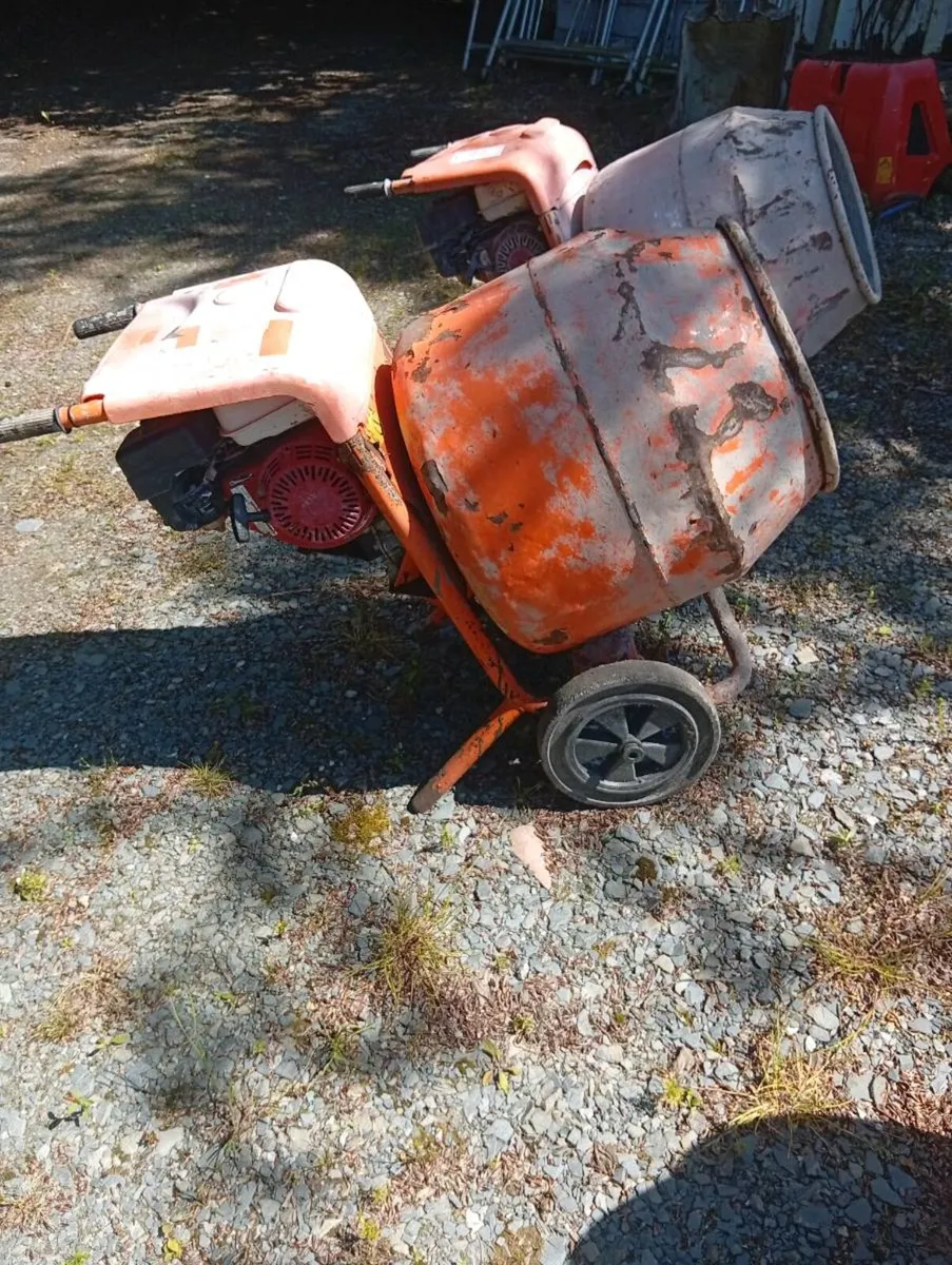 Bell mixer petrol and Honda generator - Image 3
