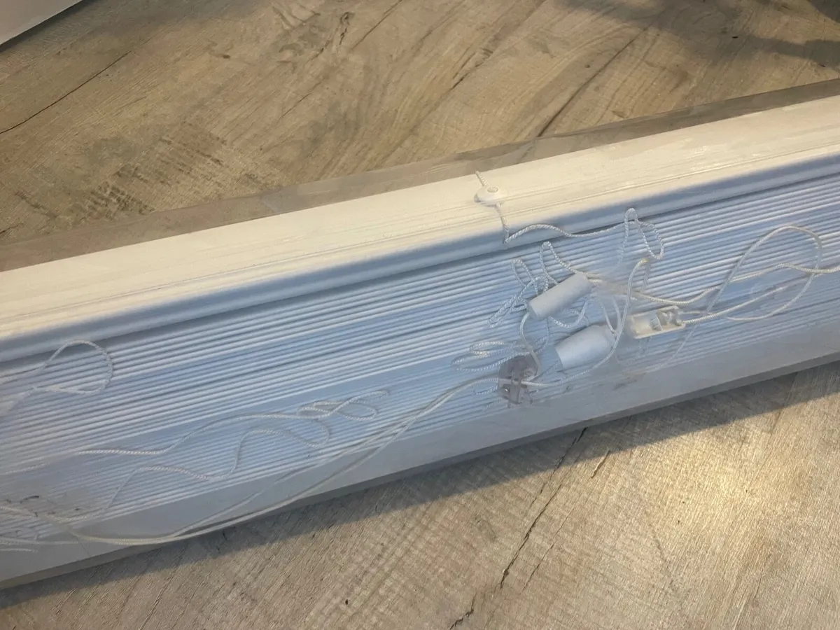 Venitian blind white - Image 3