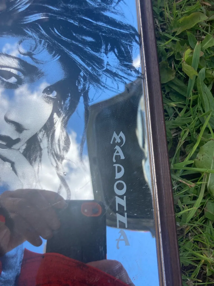 Vintage Madonna mirror free postage - Image 2