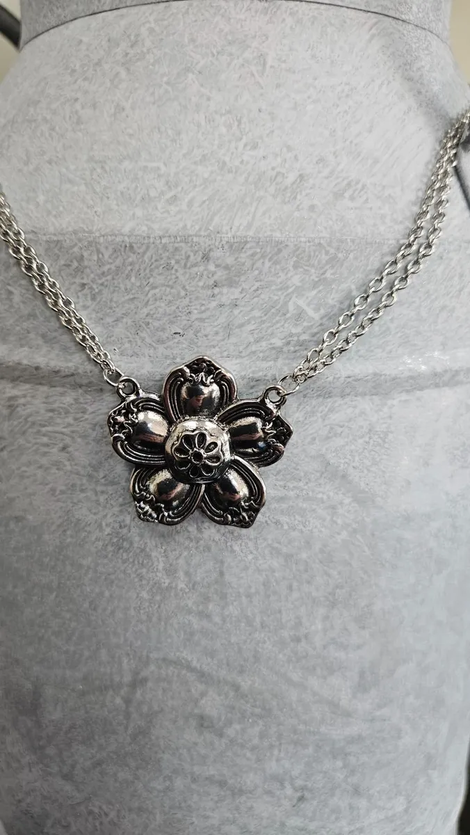 Necklace - Image 3