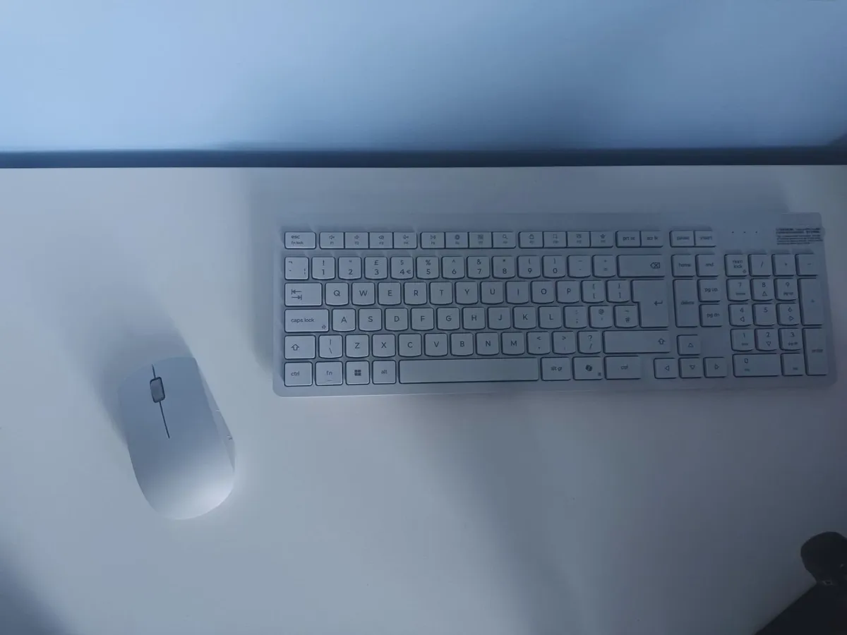 PC  Lenova Computer - Image 2