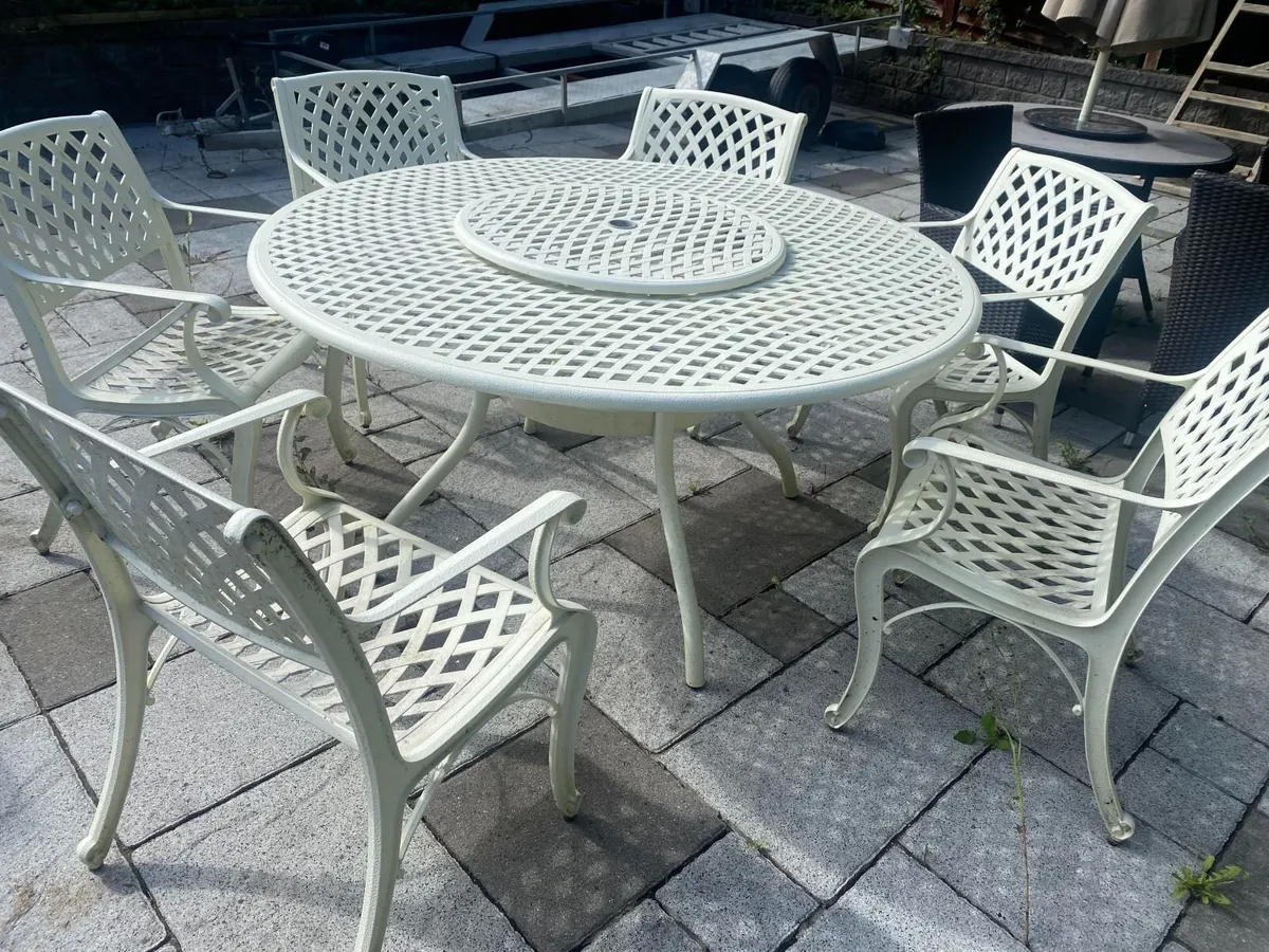 Premium 6-Seater Cast Aluminium Garden Dining Set - Image 4