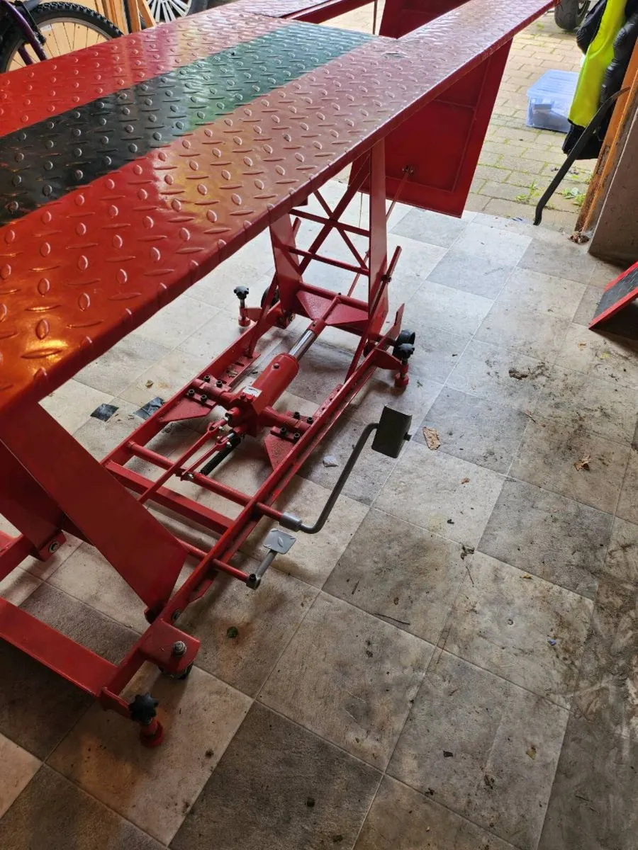 PDSLIFT03 Motorcycle Lift - Image 1