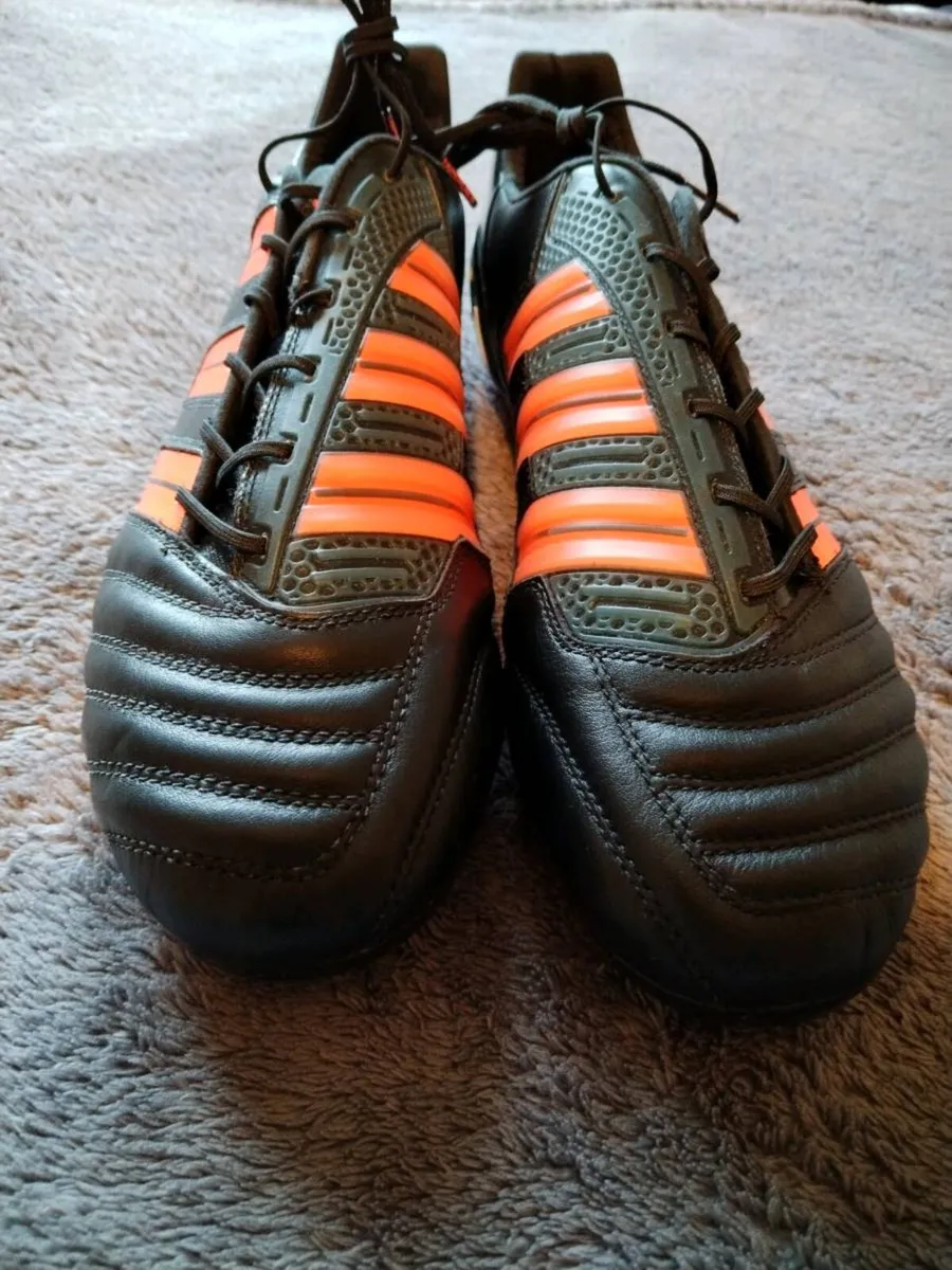 Adidas Predator - Image 1