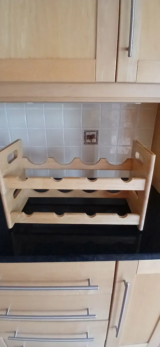 2 wine racks. Stacking.  Holds 8 bottles. - Image 1