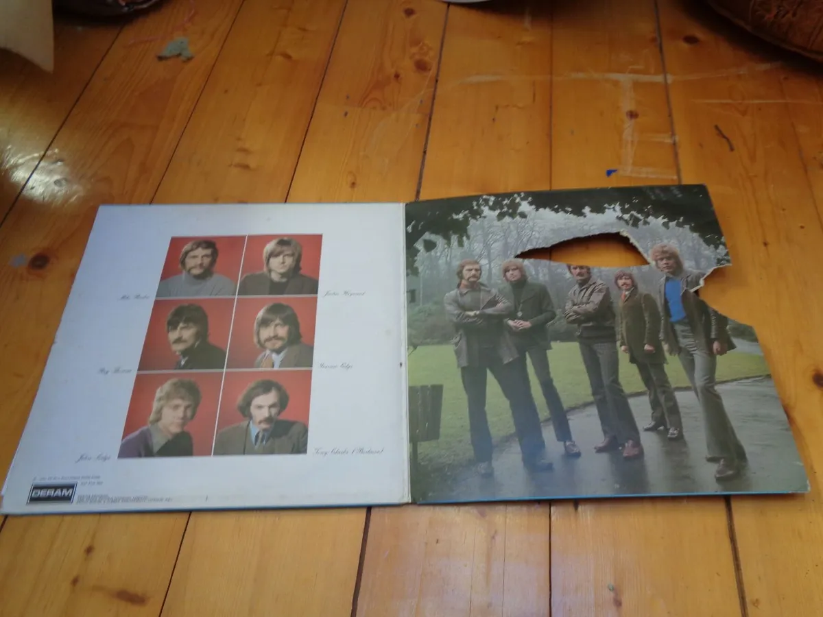 Moody Blues "On the Threshold of a Dream Vinyl Lp - Image 3