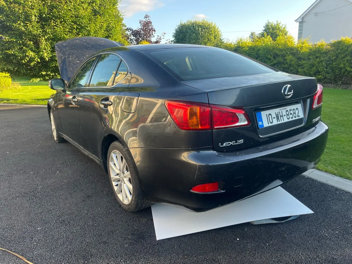 Lexus is220 for breaking - Image 1