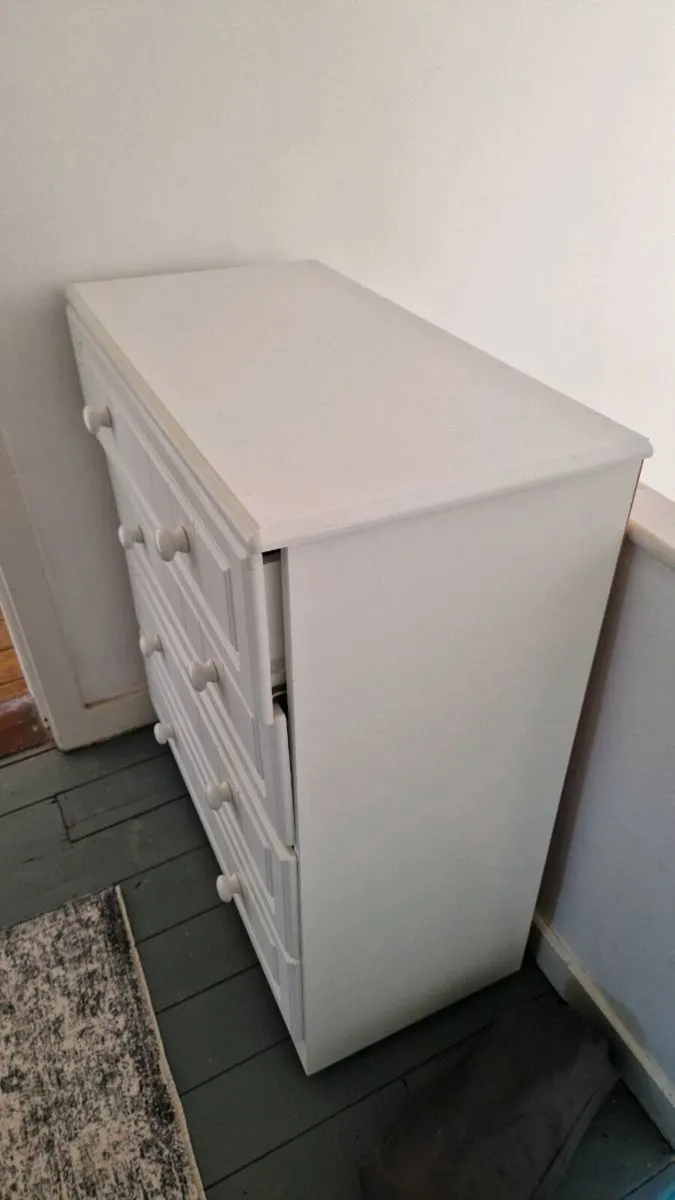 Chest of drawers - Image 2