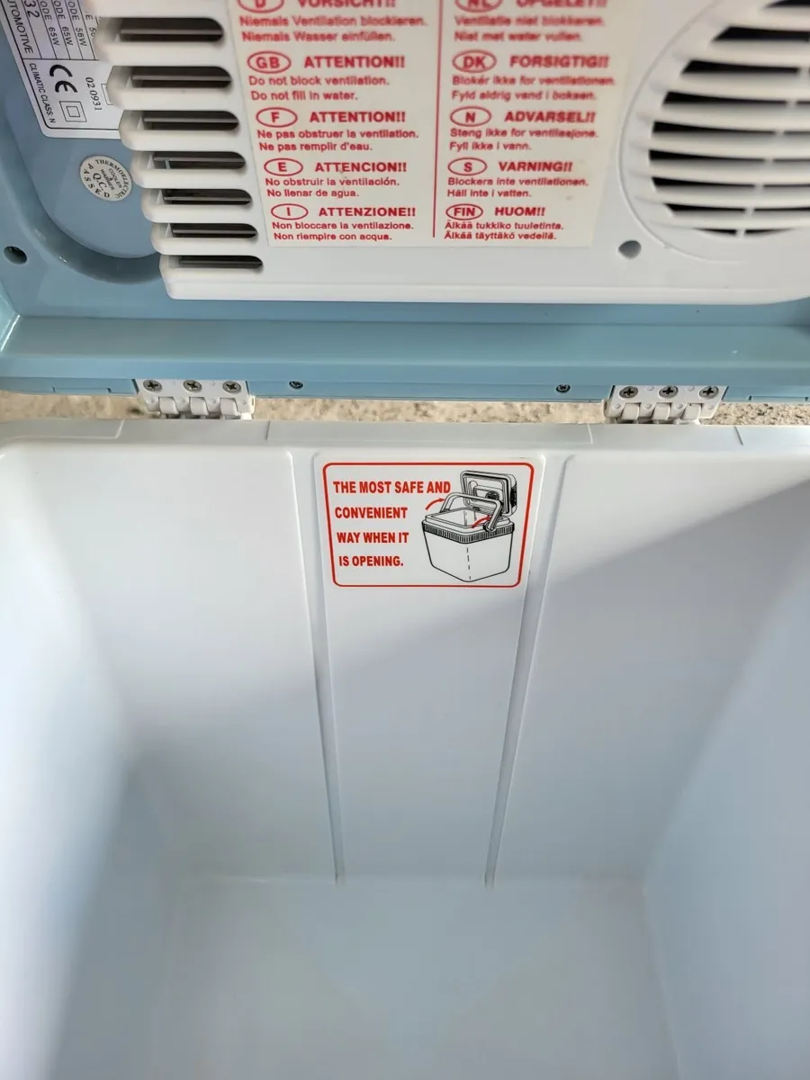 Cooler box