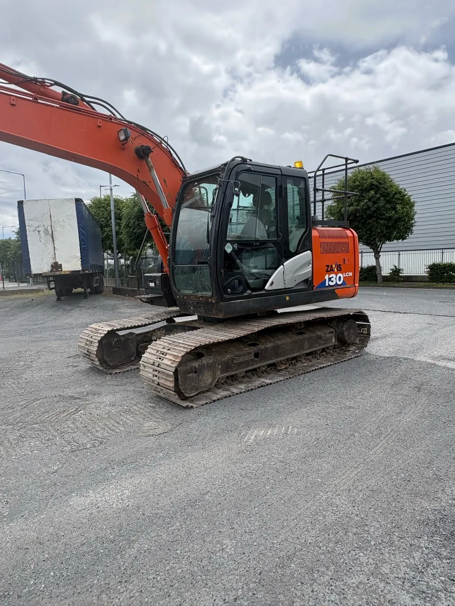 2019 hitachi 130-6 - Image 1