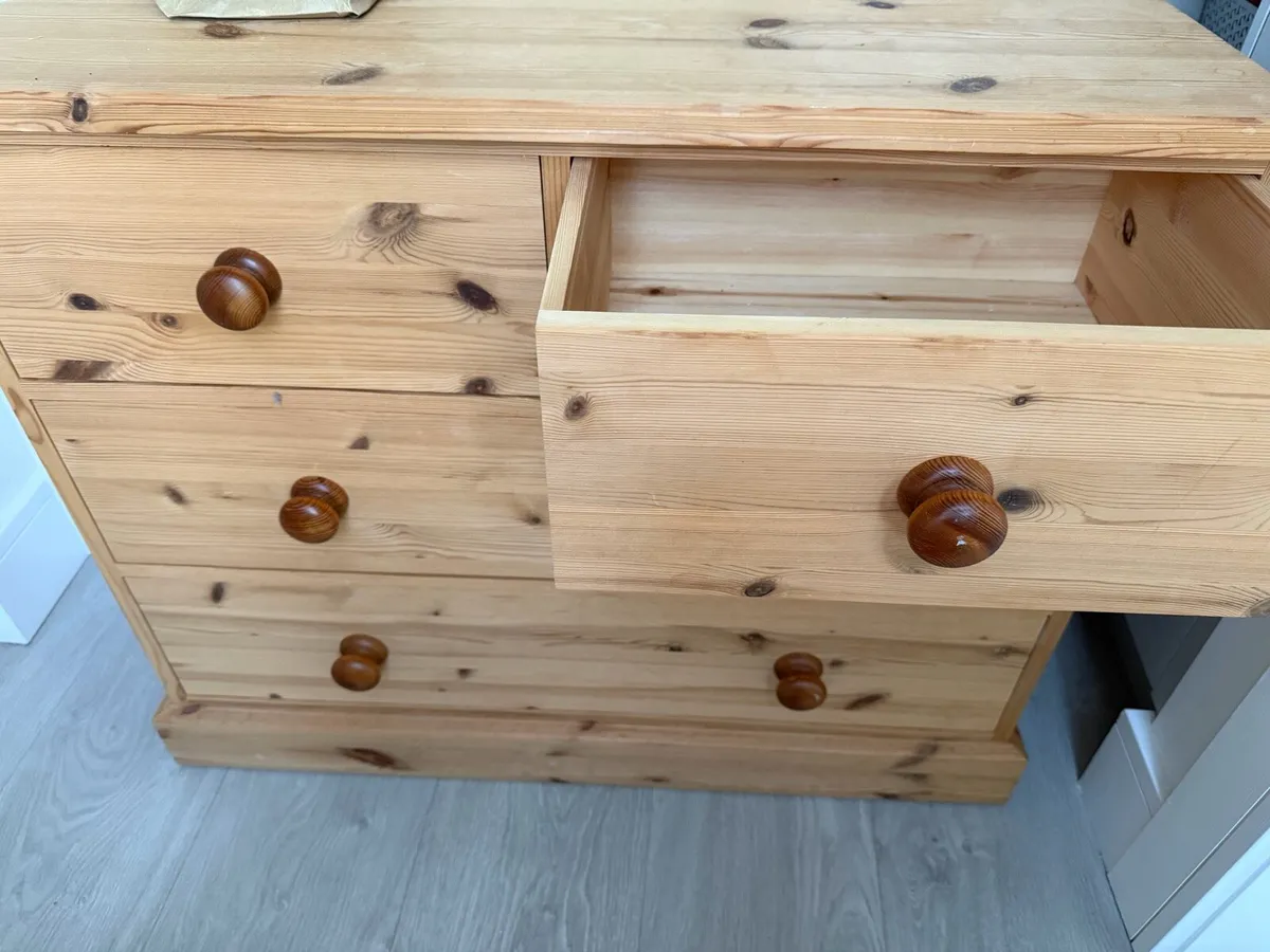 Chest of drawers - Image 2