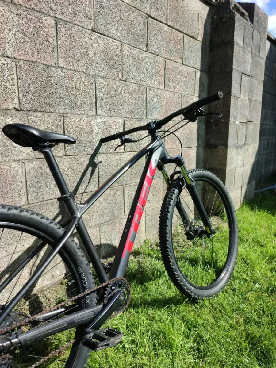 TREK MARLIN 5 mountain bike - Image 3