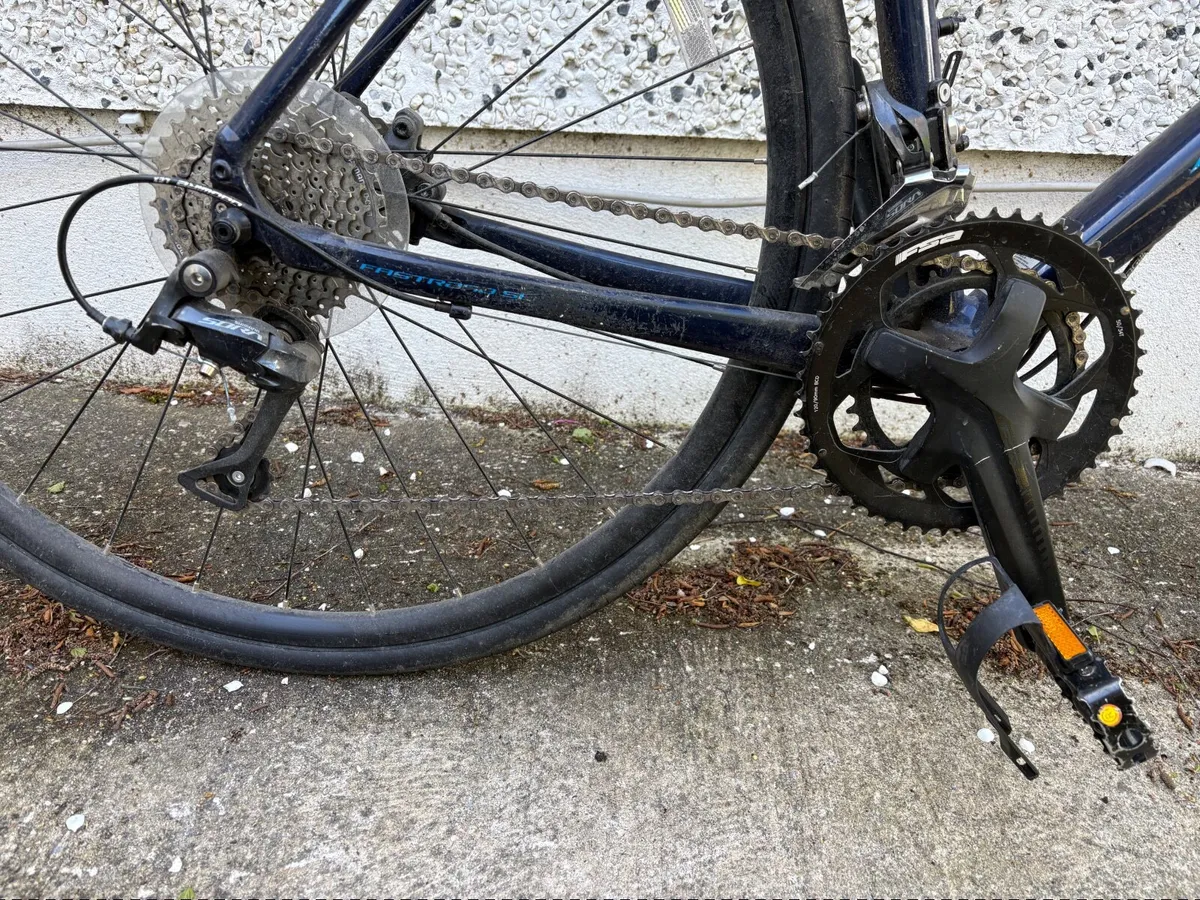 Giant FastRoad Men’s Bike - Image 4