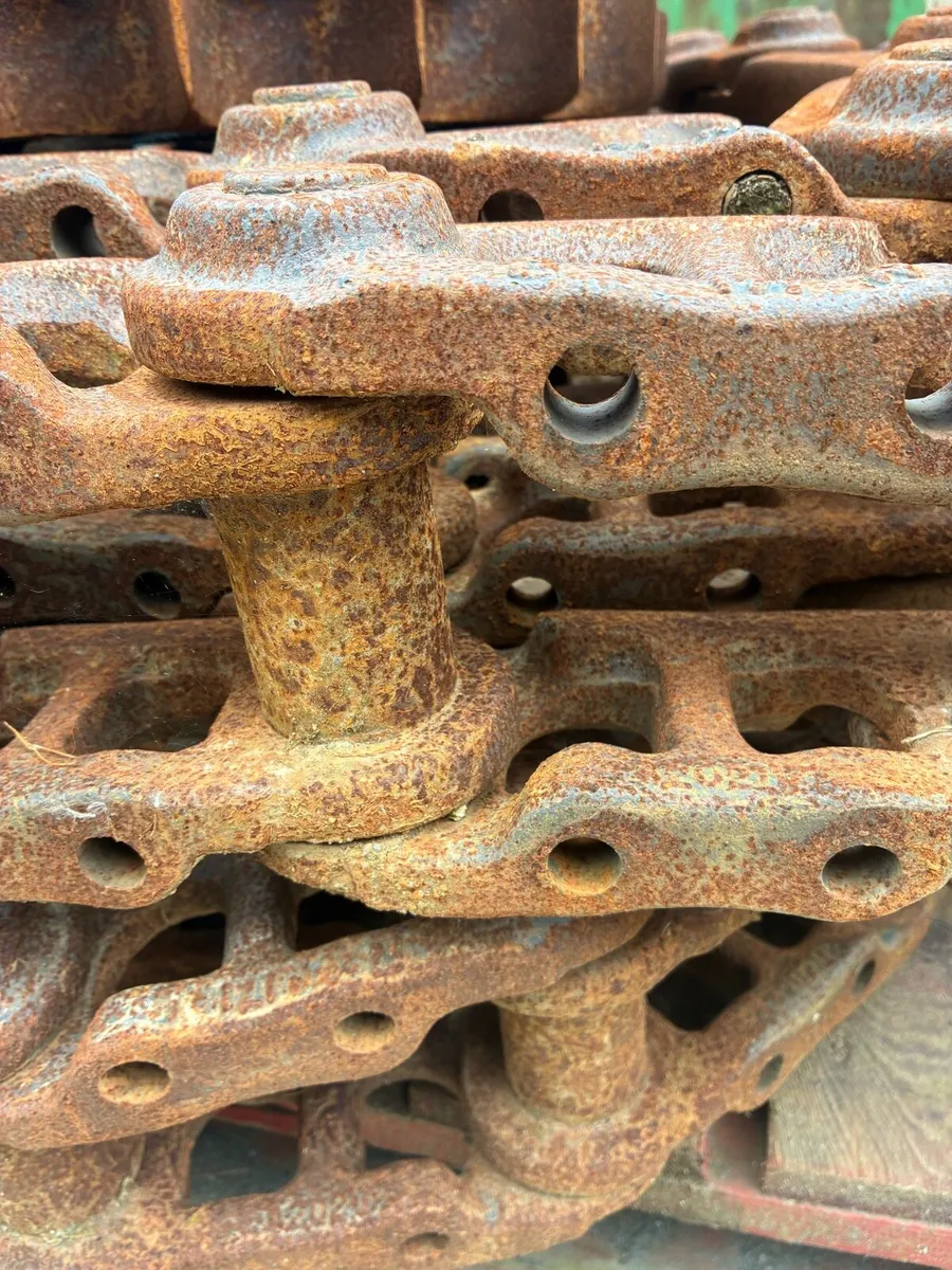 Chains 130 - Image 2