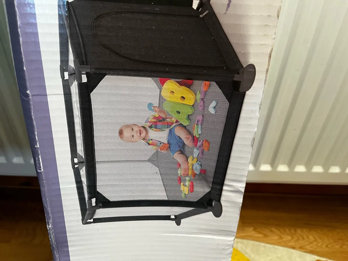 Bouncer, playpen, play gym - Image 1