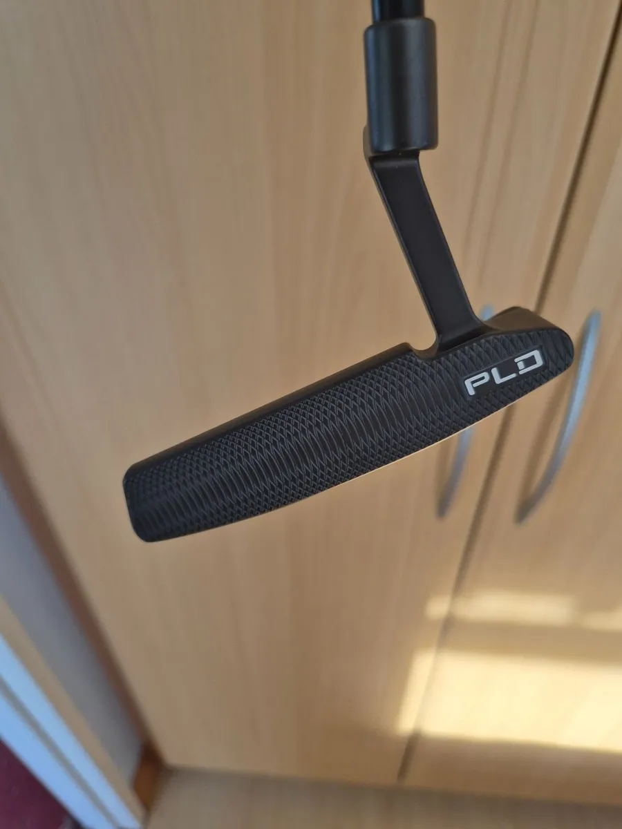 PREMIUM Putter - Image 2
