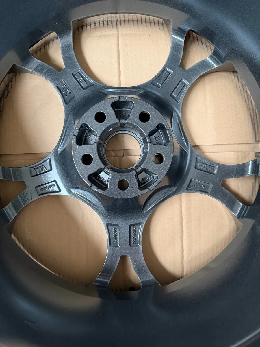 19” Original Alfa Romeo - SE Prodrive Alloy Wheel - Image 2
