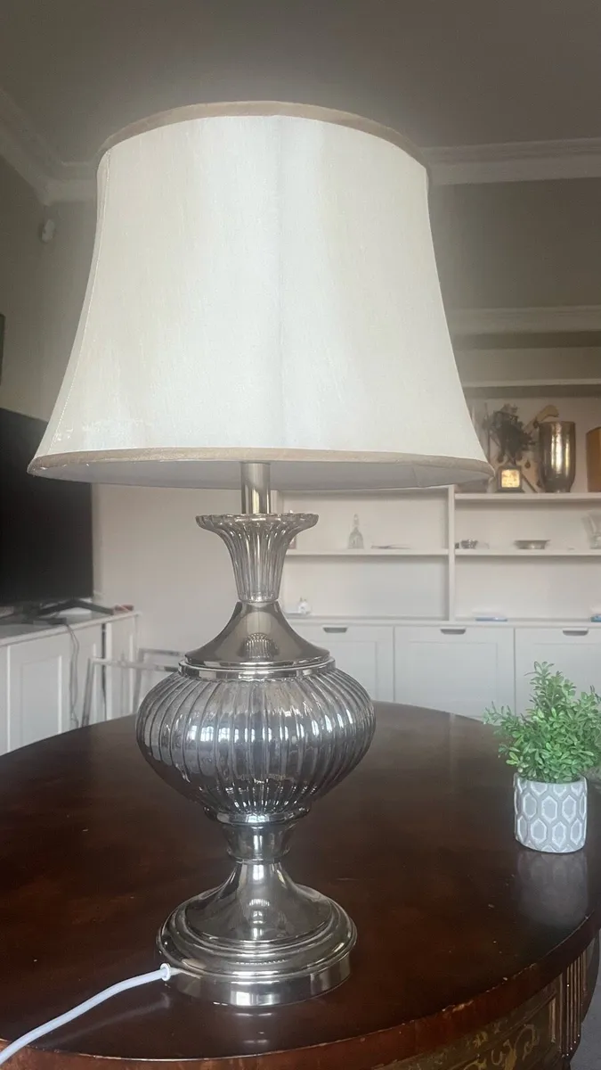 Table lamp - Image 1