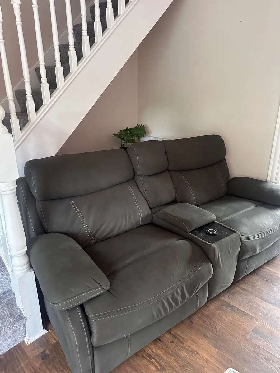 couch - fast sale for lower price - Image 3