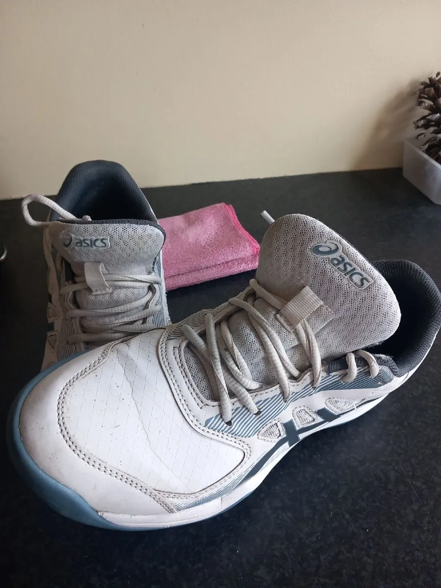 Asics Trainers - Image 1