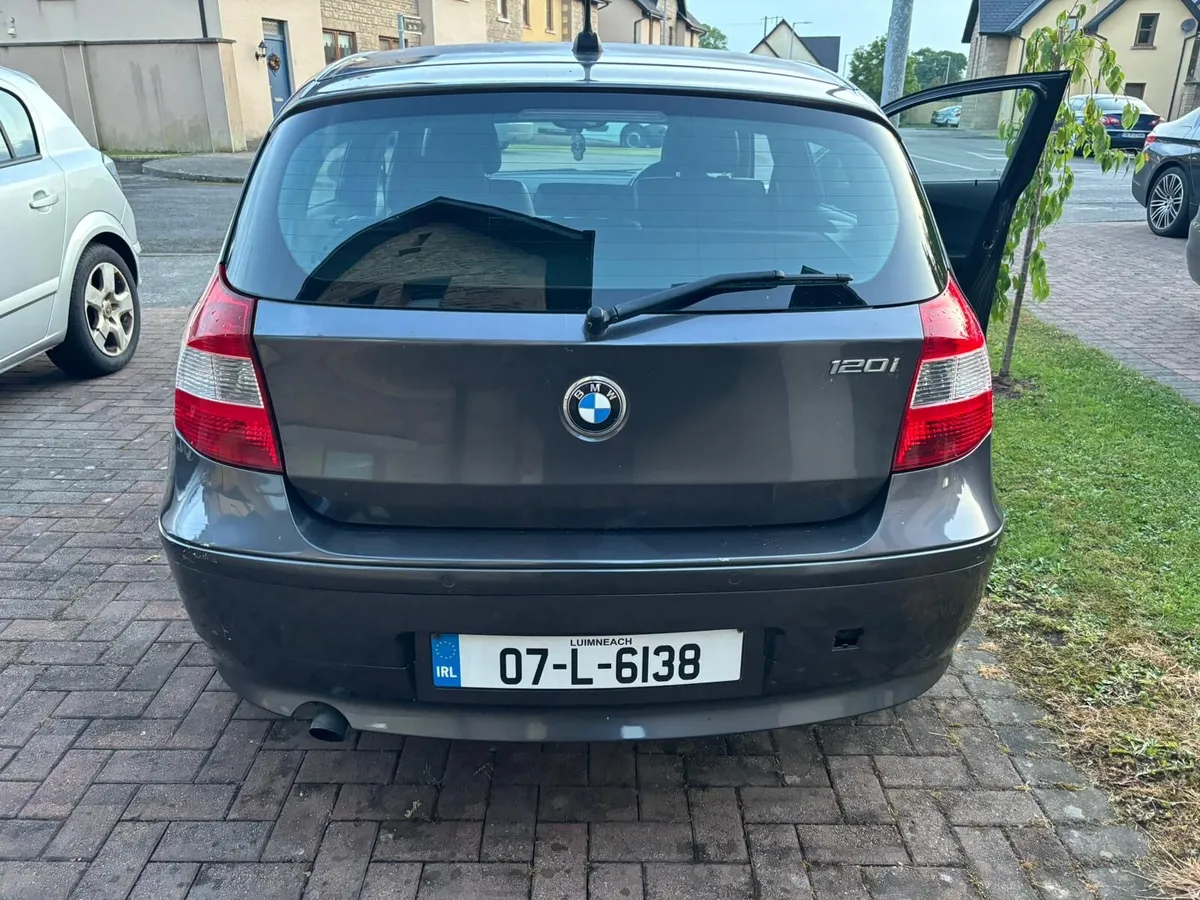 07 BMW 1 series - Image 1