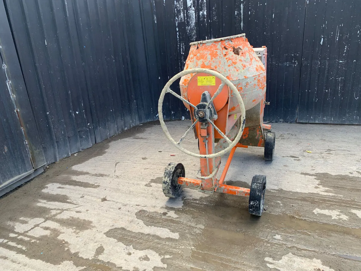 100XT Diesel Cement Mixer - Image 2