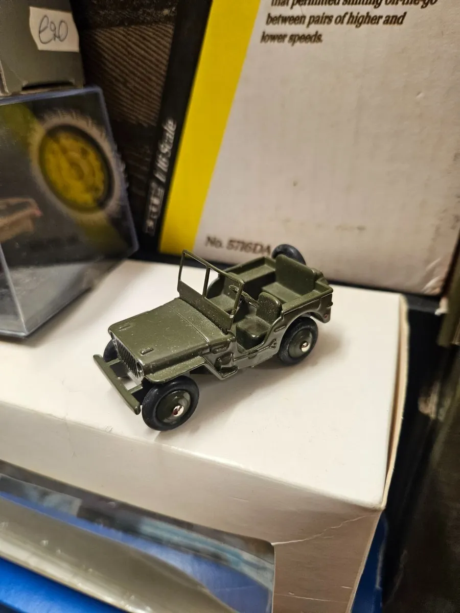 Corgi Atlas American WW2 Jeep - Image 1