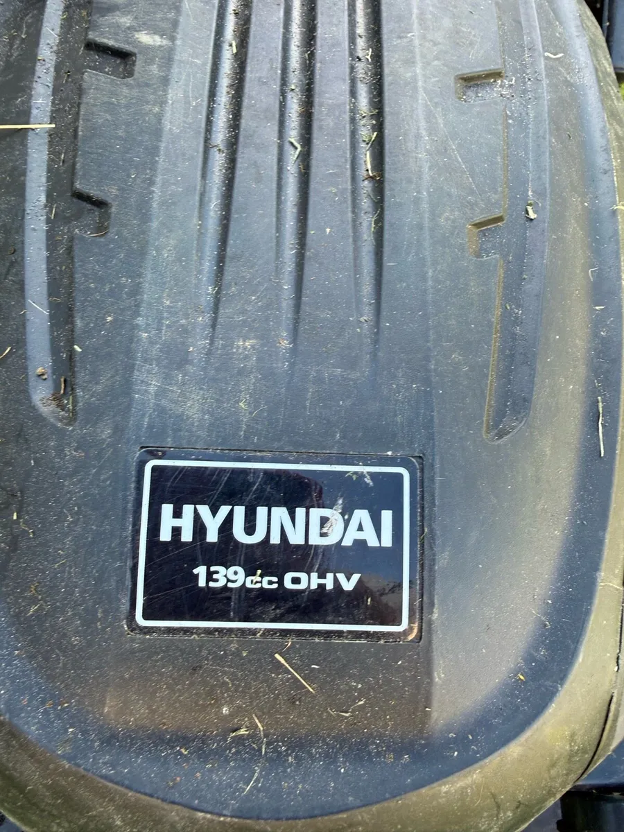 Pro Lawn 139Cc Hyundai Self Drive Mower - Image 3