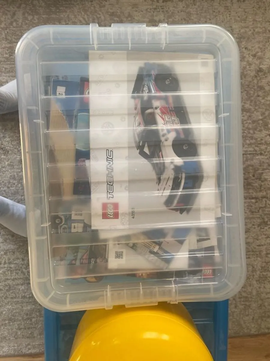 Huge amount of mixed up lego sets - Image 4