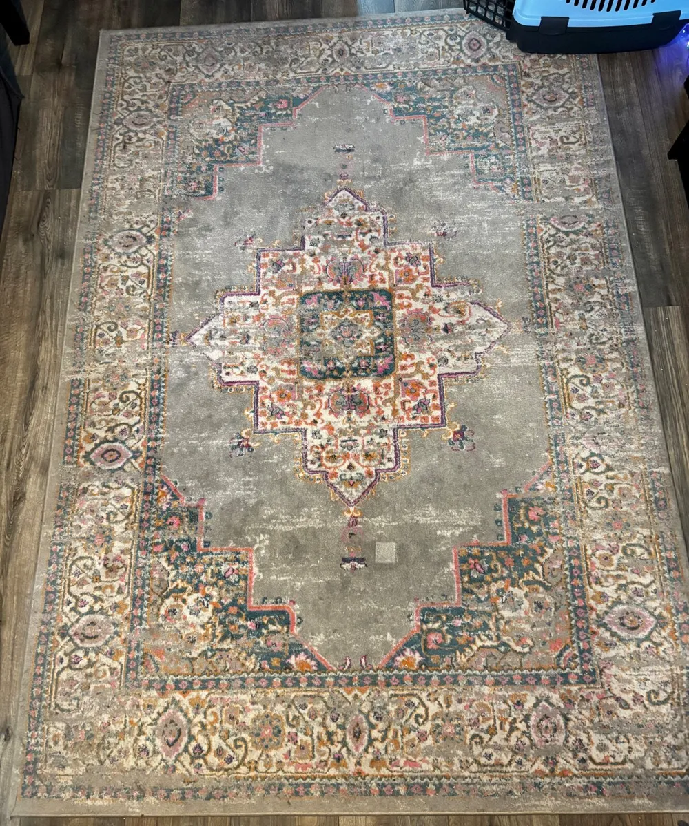 Rug