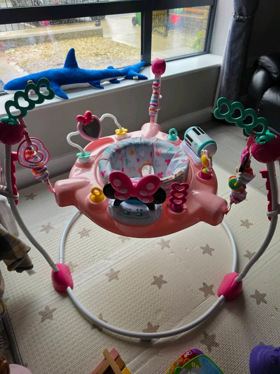 Minnie mouse baby bouncer - Image 1