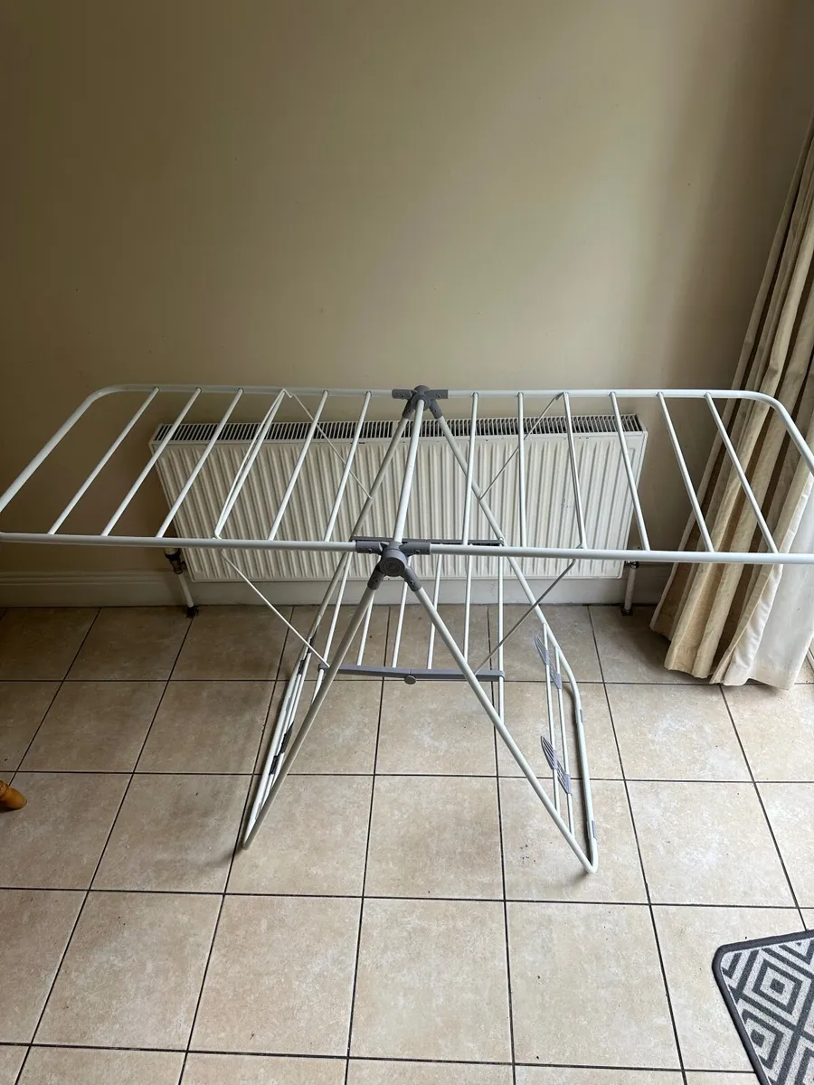 Clothes Airer - Image 1
