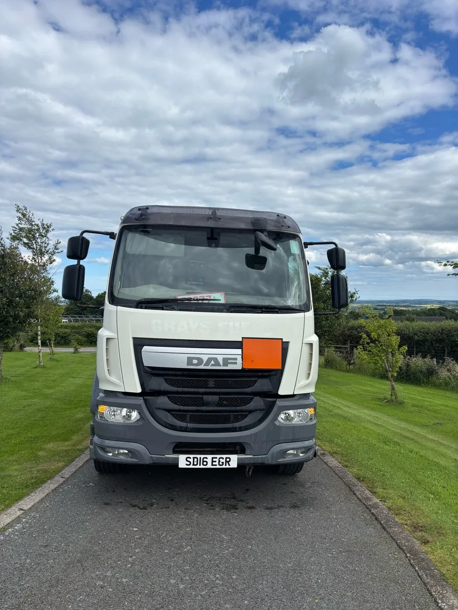 Daf lf fuel oil tanker - Image 1