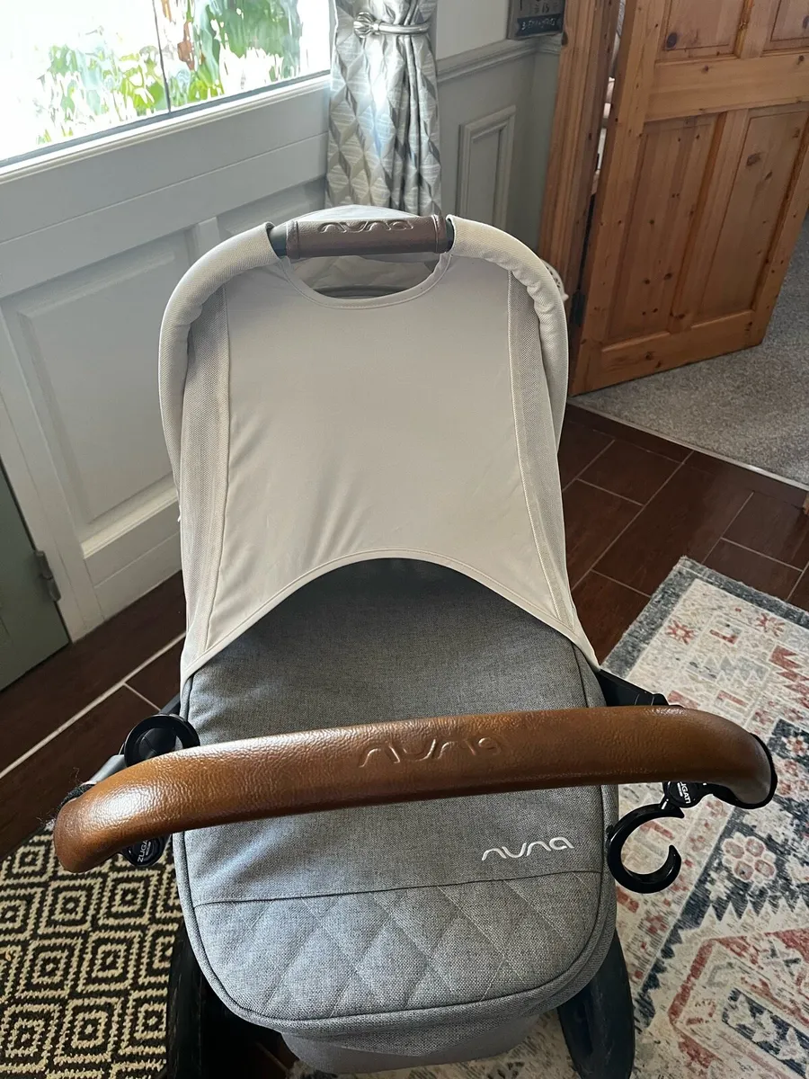Nuna Travel System - Image 4