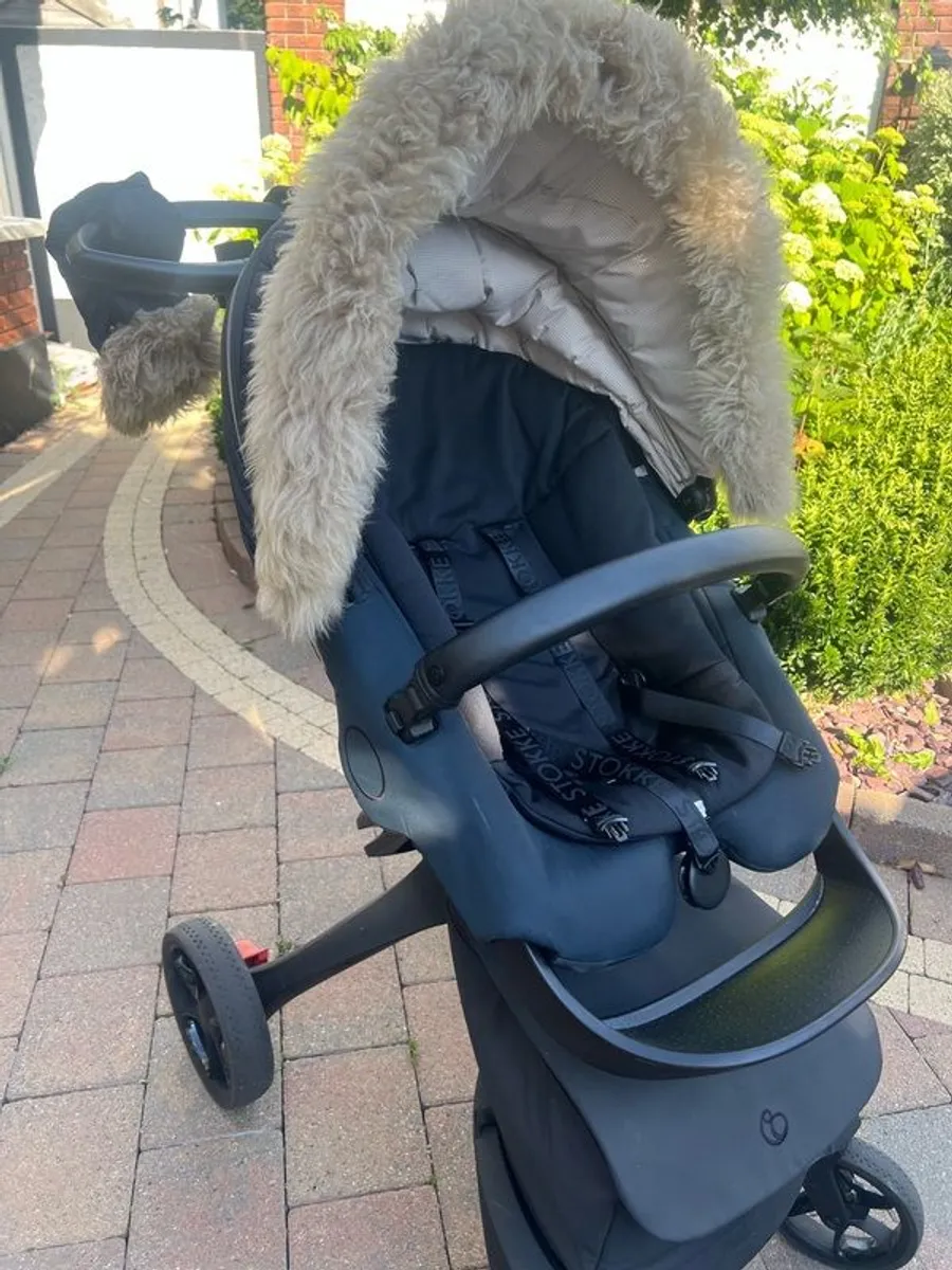 Stokke xplory x pram perfect condition - Image 1