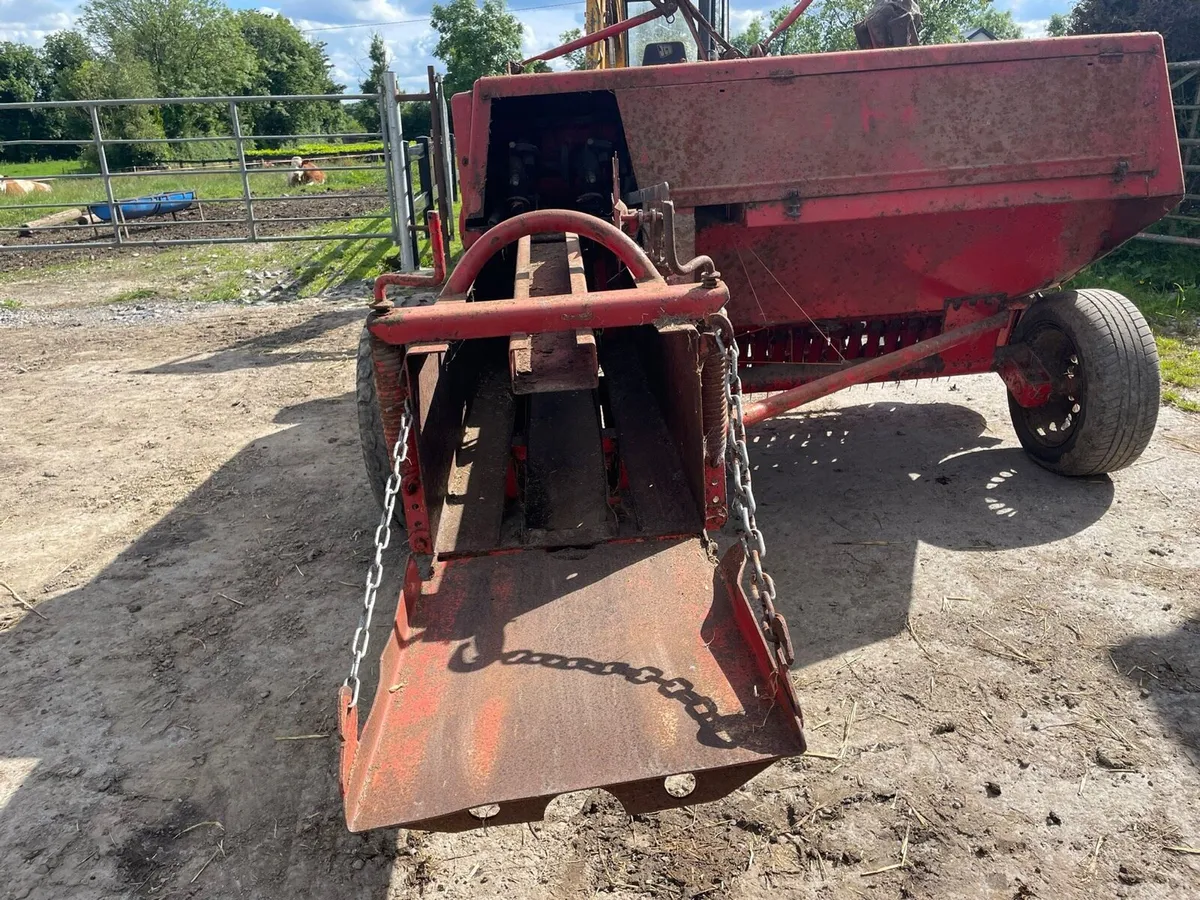 Welger square baler for sale - Image 3