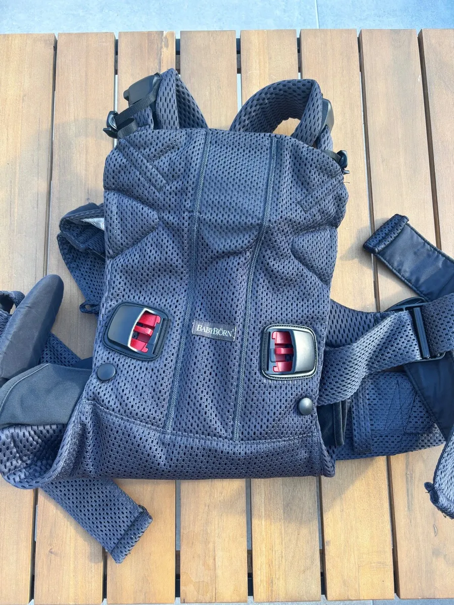 BabyBjorn Baby Carrier One Air - Image 4