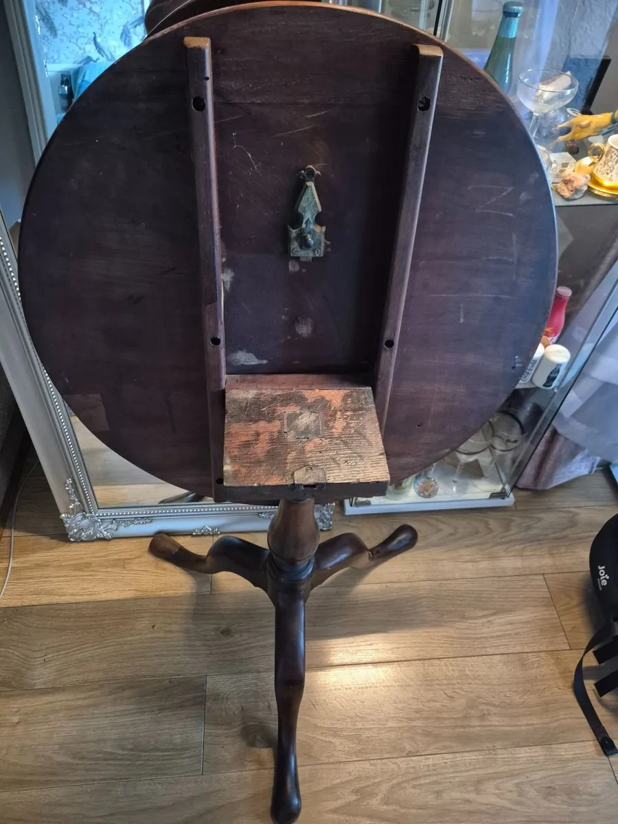 Antique table - Image 3