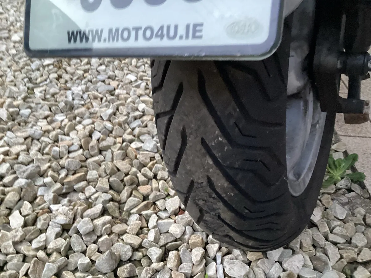 2006 piaggio x9 125 moped project - Image 4