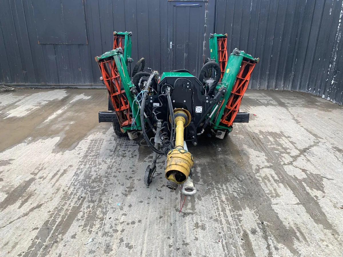 2020 Ransomes TG3400 Trailed 5 Gang Mower - Image 3