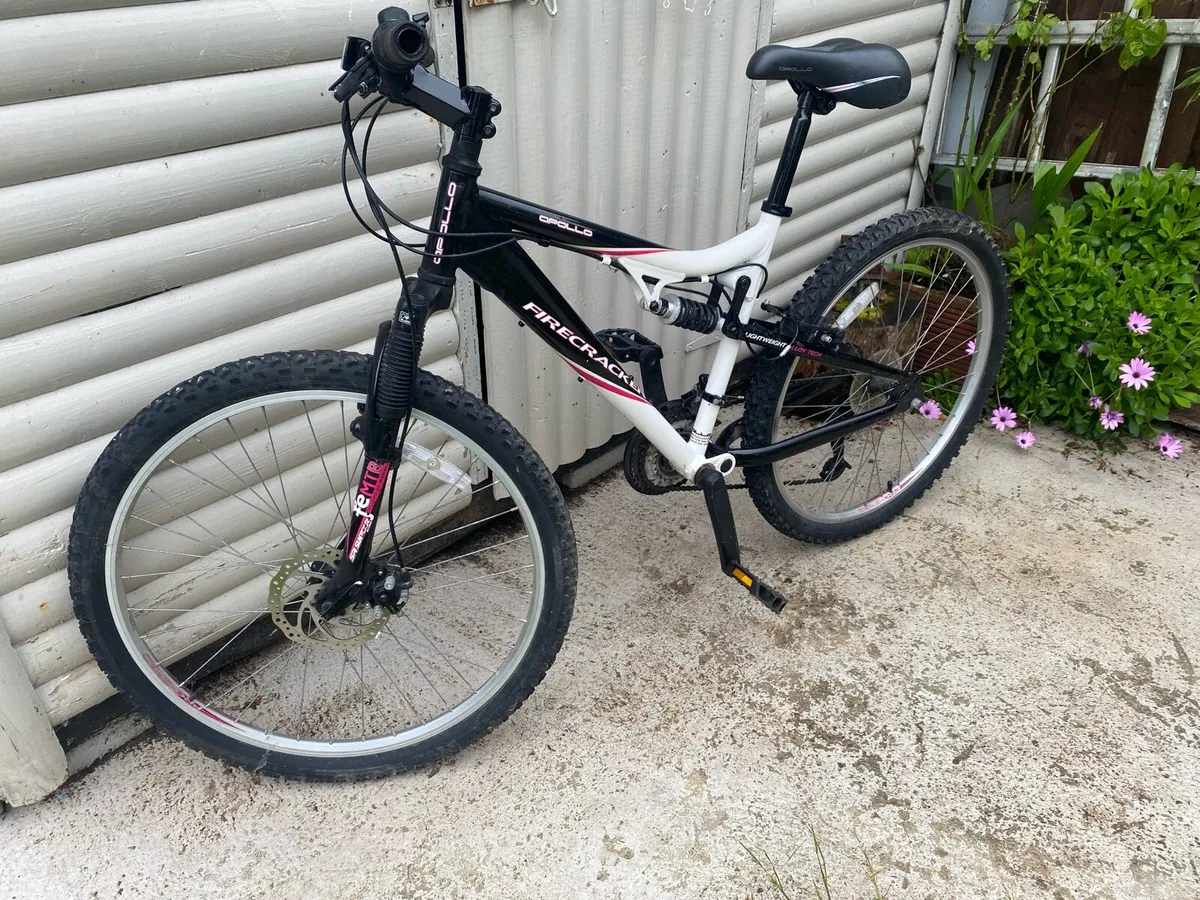 Apollo full suspension 21 speed 26 inch wheels - Image 3