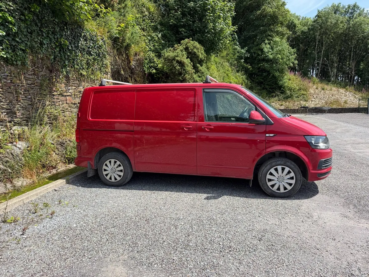 VW Transporter Trendline 2018 - Image 2