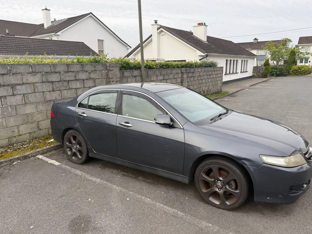Honda Accord 2008 - Image 4