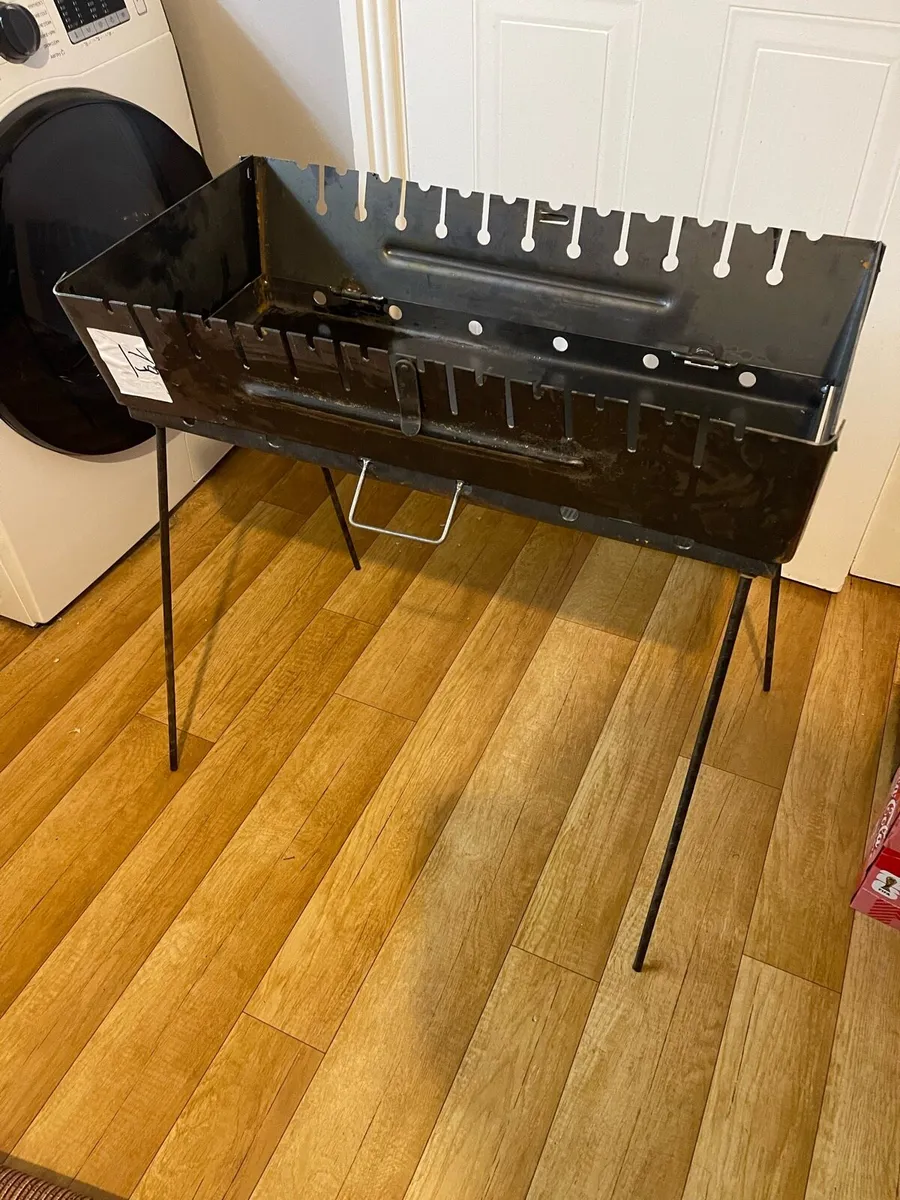 Folding BBQ+SKEWERS - Image 2