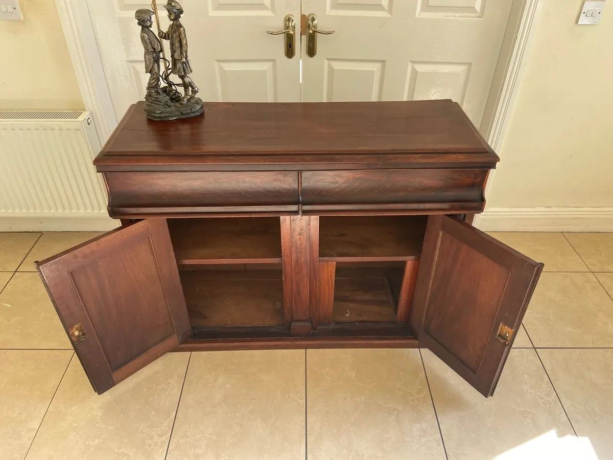 Victorian low size cupboard - Image 2