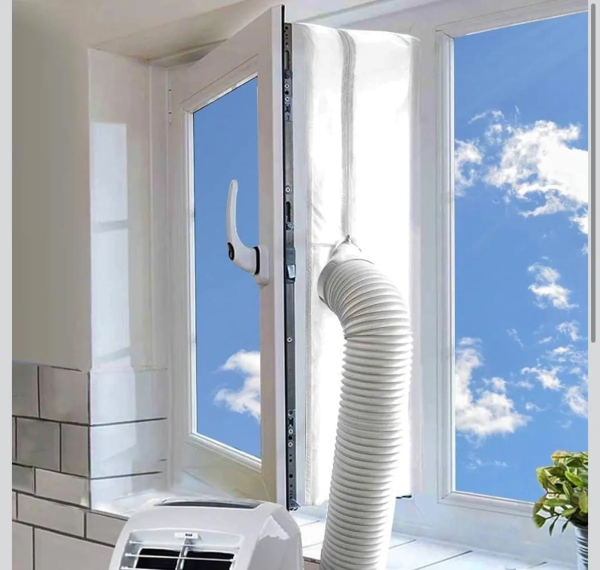 Air conditioner 5000BTU + Window Seal - Image 2